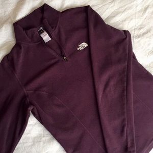 The North Face Women’s Fleece Pullover